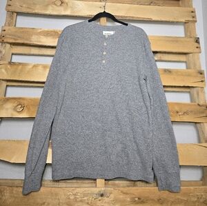 Gray Long Sleeve Henley Shirt Size:M